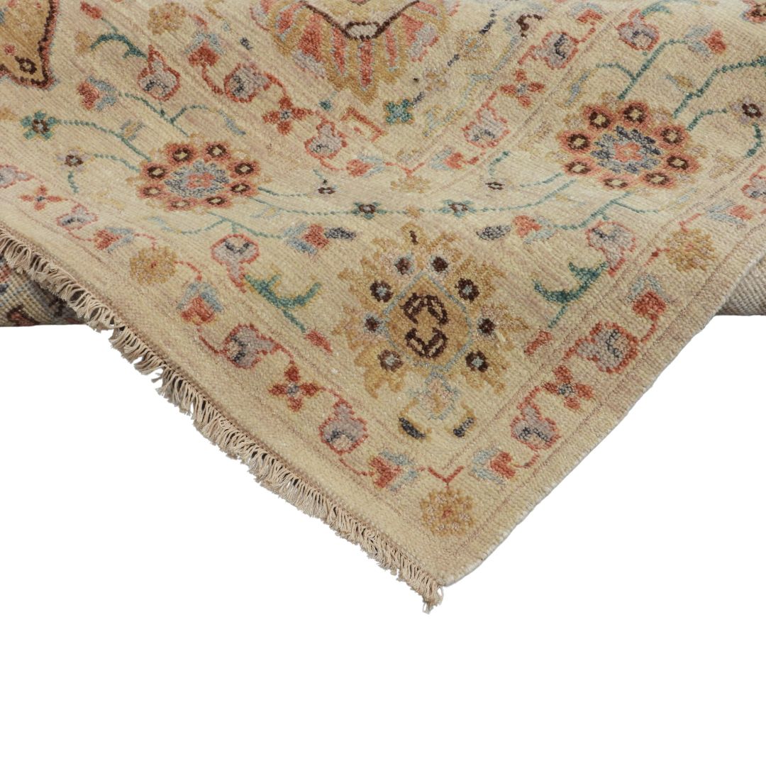 Viraaj Traditional Hand Knotted Beige Carpet
