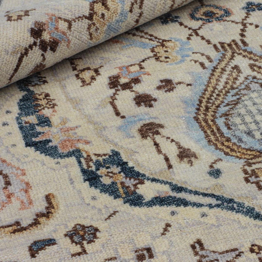 Viraaj Traditional Hand Knotted Ivory Carpet