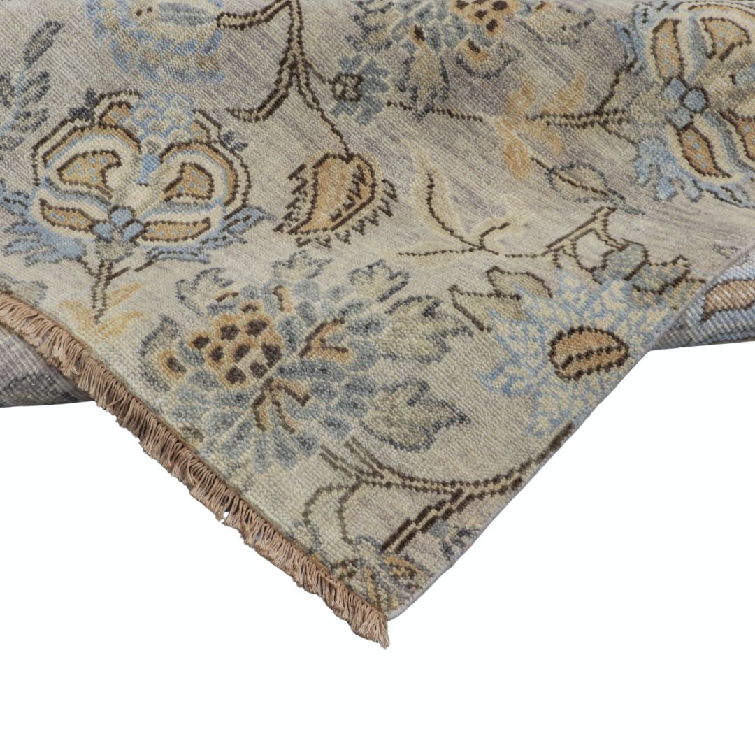 Viraaj Traditional Hand Knotted Ivory Carpet